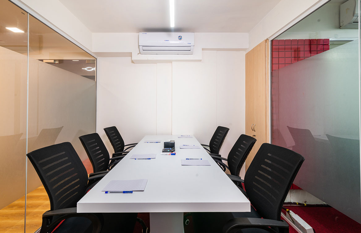 Coworking Space in Kurla BI133