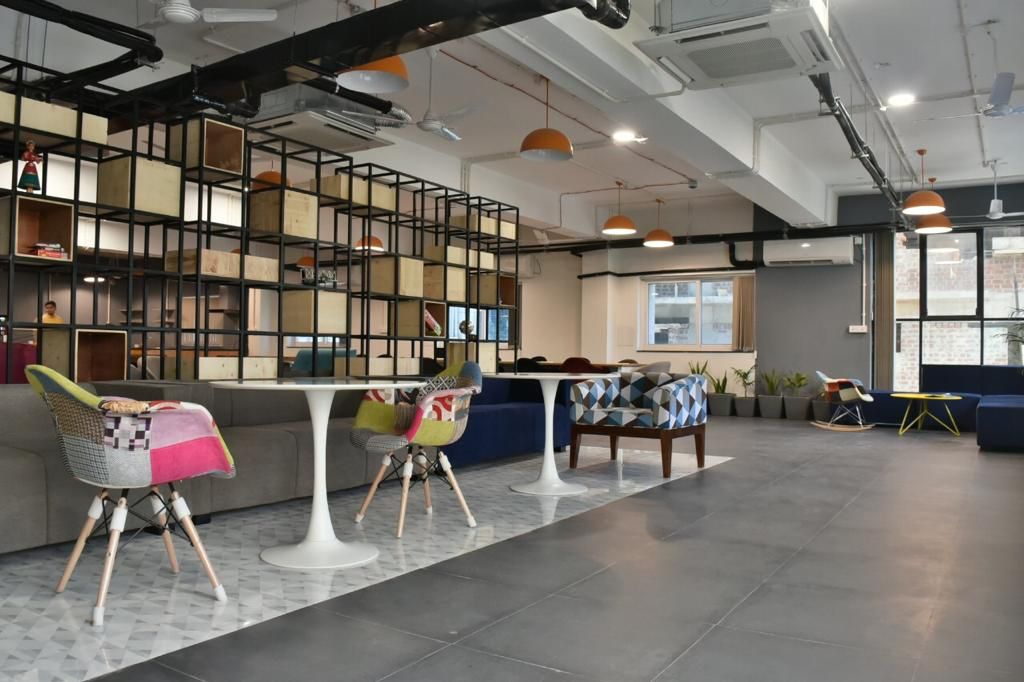 Coworking Space in Hi-Tec City BI153