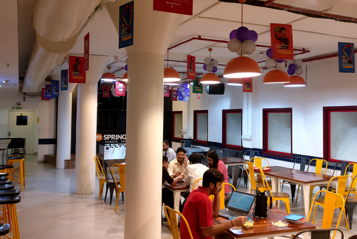 CoWorking Space In Noida BI155