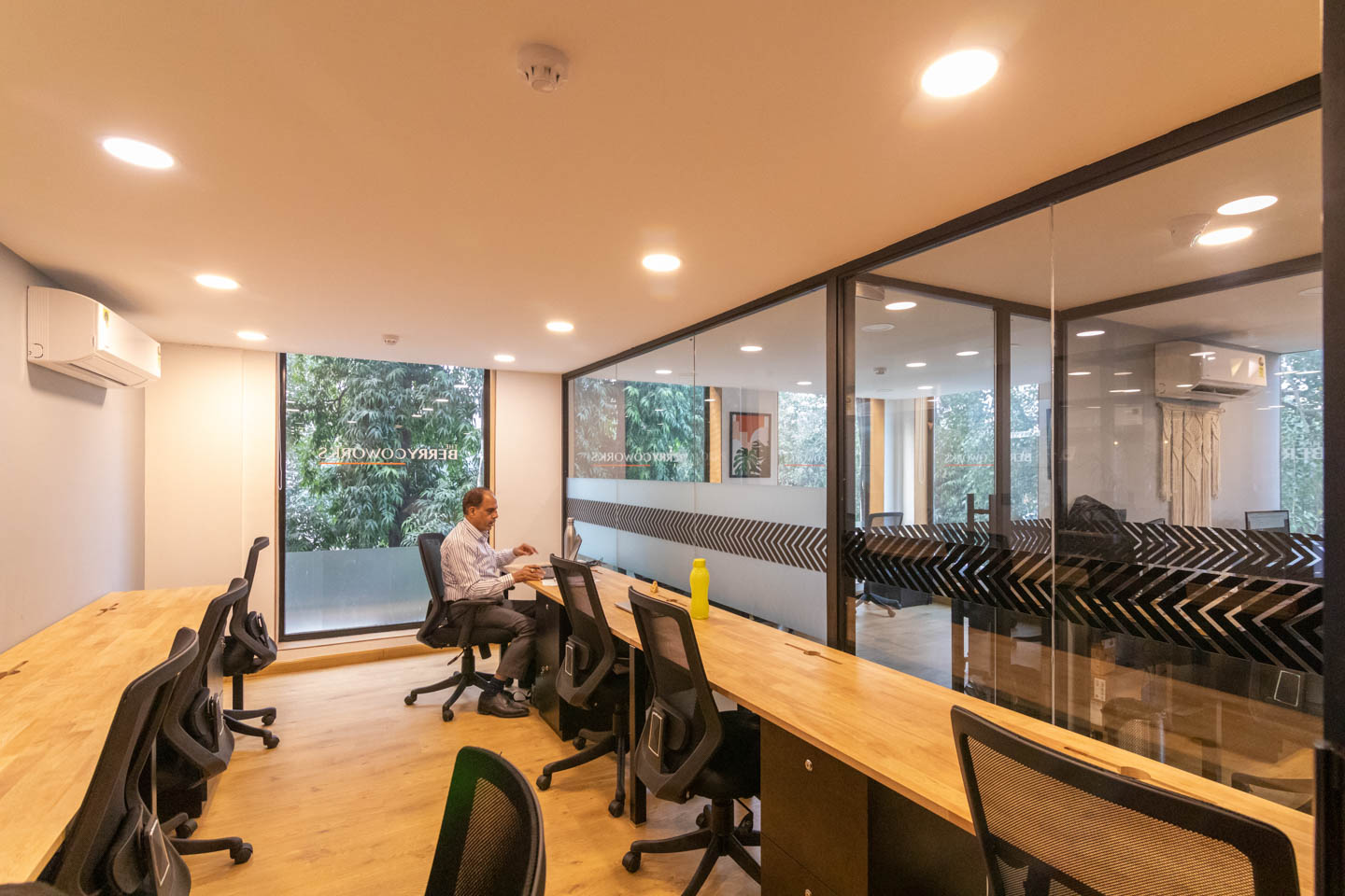 Managed Office Space in Barakhamba BI245