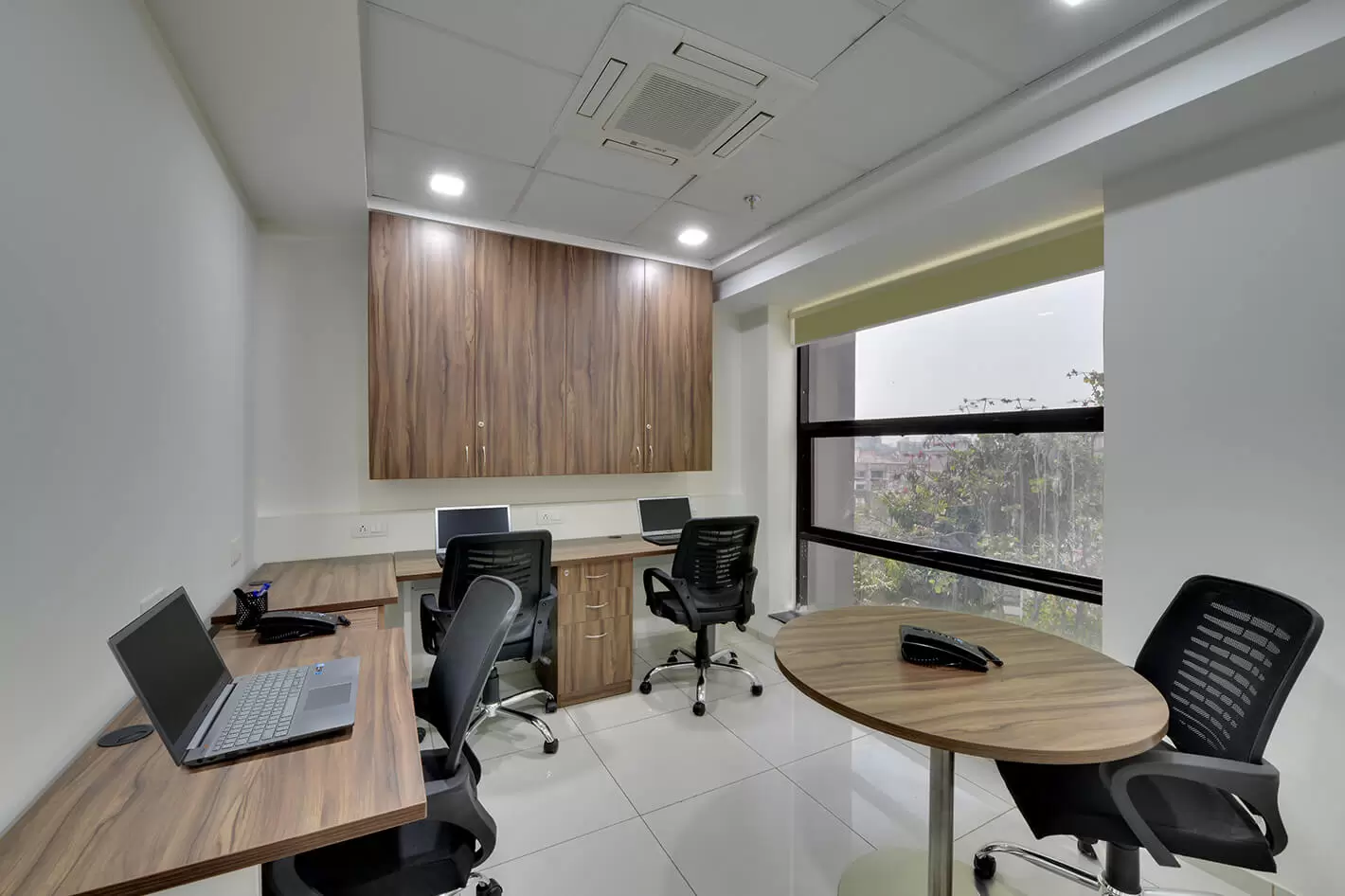 Coworking Space In SG Highway BI346