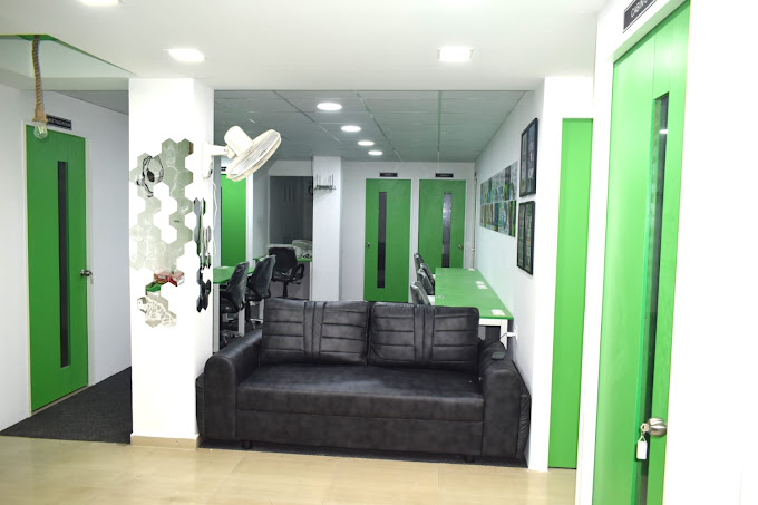 Coworking Space In Maduravoyal BI356