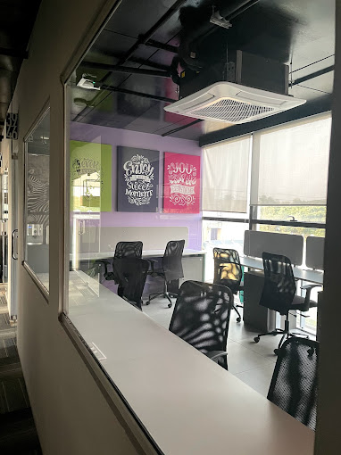 Coworking Space in Prabhat Road BI580 BI580