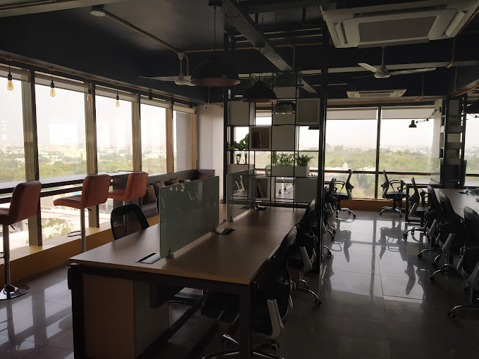 Managed Office Space in Thaltej BI400