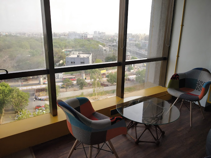 Managed Office Space in Thaltej BI400