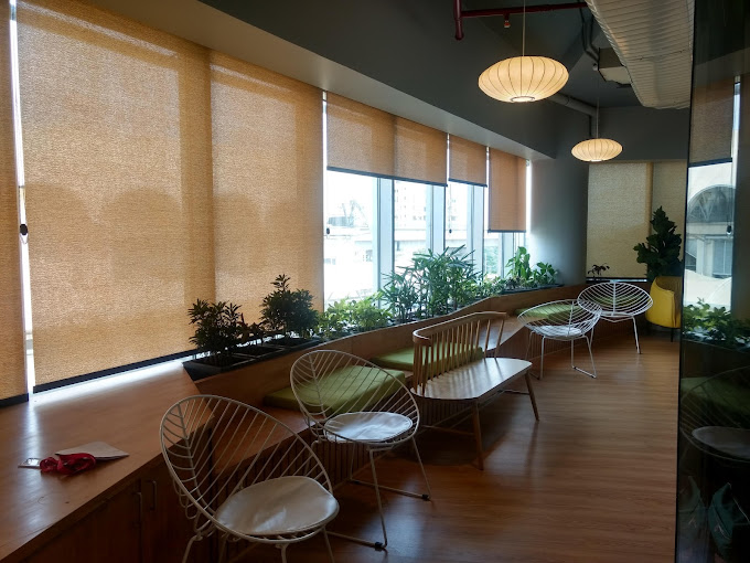 Coworking Space In Golfcourse road BI642