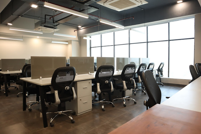 Coworking Space In Gomti Nagar BI654