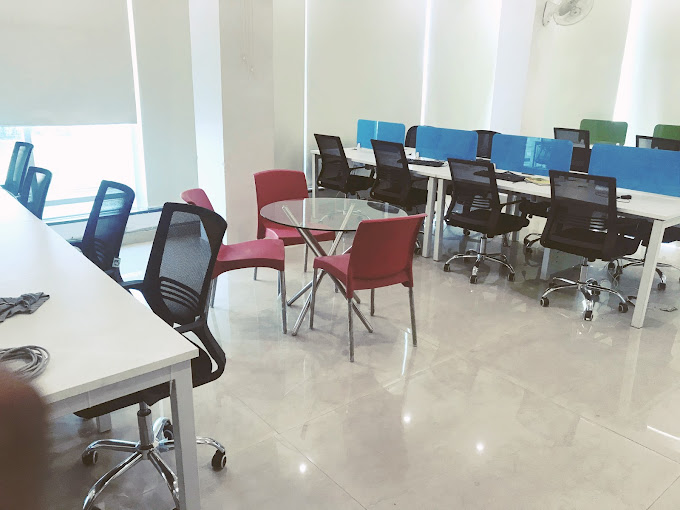 Coworking Space In Gomti Nagar BI651