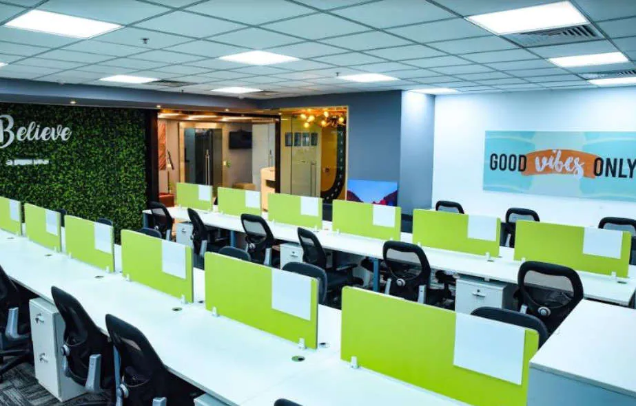 Coworking Space In Gomti Nagar BI652