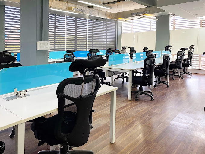 Coworking Space In HSR Layout BI704