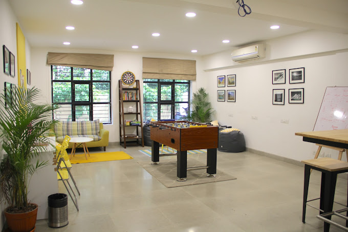 Coworking Space In Domlur BI722