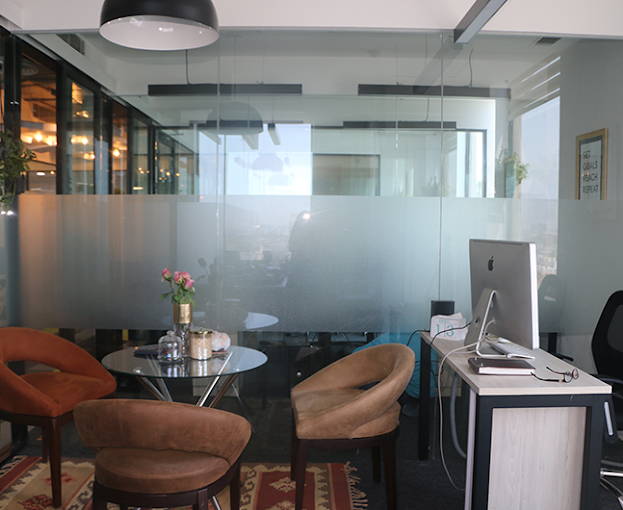 Coworking Space In Near Green Park Metro station BI750